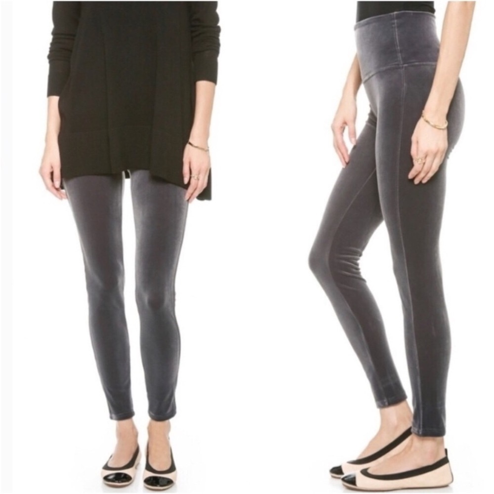 Spanx gray velvet leggings with power waistband Size Large